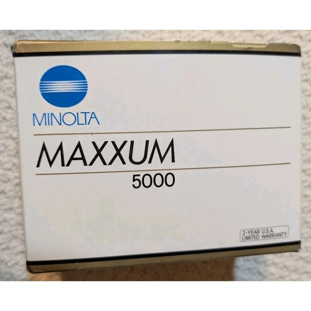 COMPLETE Minolta Maxxum 5000 35mm SLR Film Camera w Original Box & Accessories